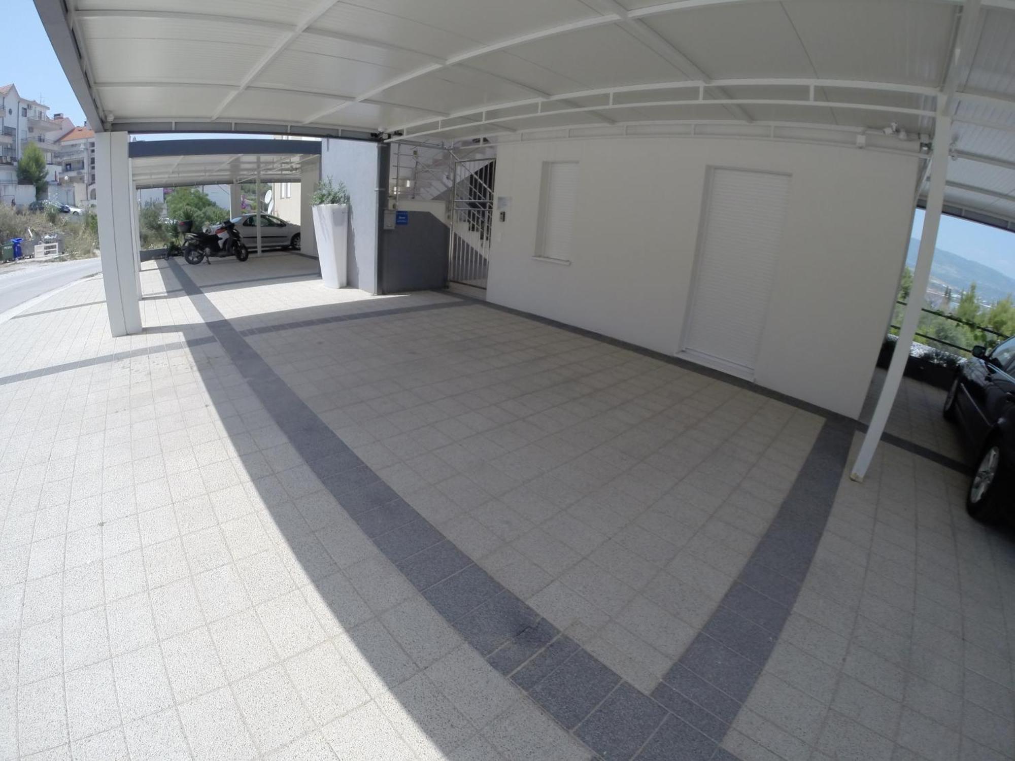 Apartments Exclusive Palace II Трогир Екстериор снимка