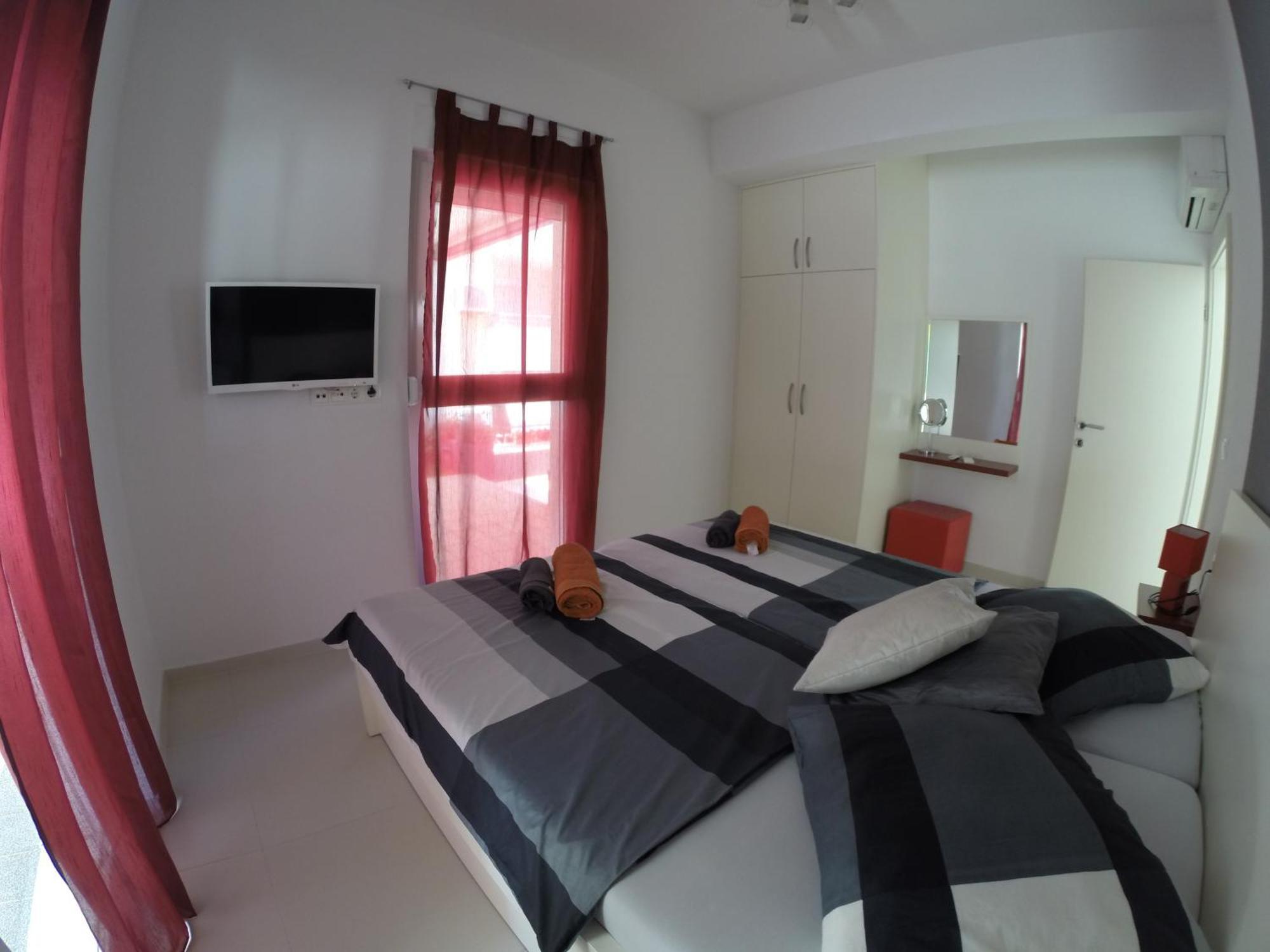 Apartments Exclusive Palace II Трогир Стая снимка